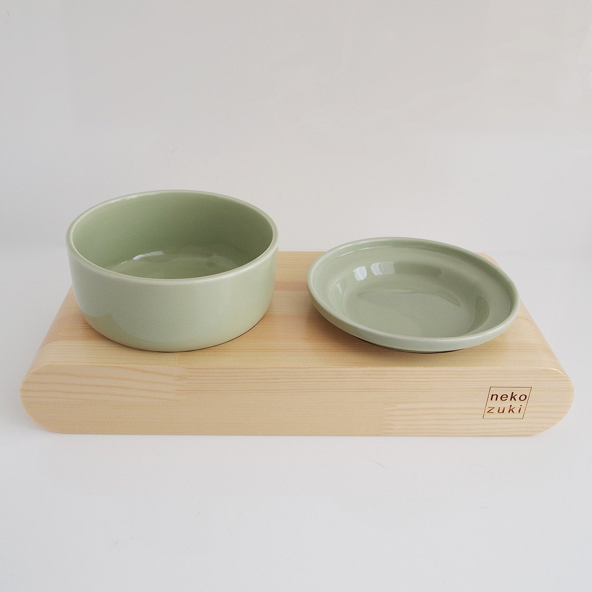 nekozuki 猫 食器台 日本製 まんま台ダブル Amazon | nekozuki 猫 食器台 日本製 ステンレス食器付 まんま台